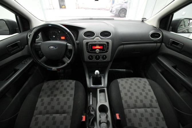 Ford Focus II Рестайлинг с пробегом 2008 года, цена 420 000 рублей, 221800 км, седан, Автокод Объявления