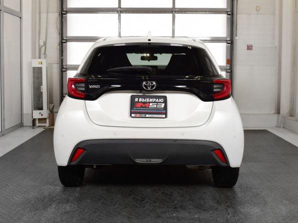 Toyota Yaris IV с пробегом 2020 года, цена 1 385 995 рублей, 69190 км, хэтчбек, Автокод Объявления