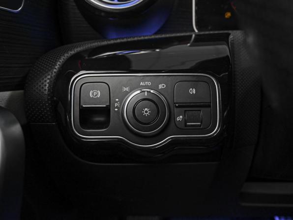 Mercedes-Benz CLA II (C118 X118) с пробегом 2019 года, цена 2 620 000 рублей, 125278 км, седан, Автокод Объявления