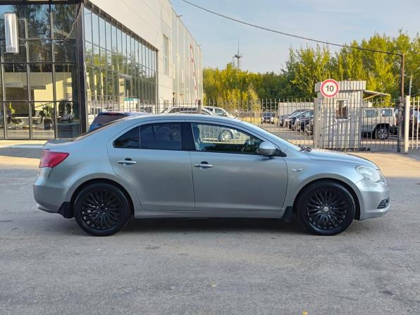 Suzuki Kizashi с пробегом 2010 года, цена 732 000 рублей, 229385 км, седан, Автокод Объявления