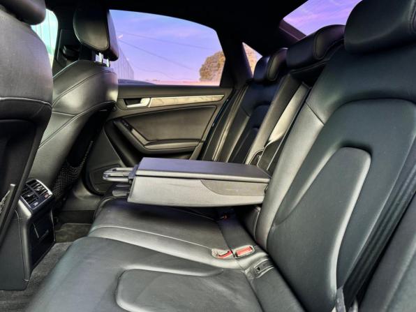 Audi A4 IV (B8) Рестайлинг с пробегом 2015 года, цена 1 280 000 рублей, 158508 км, седан, Автокод Объявления