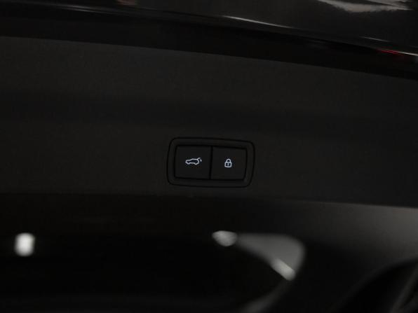 Li Auto (Lixiang) L7 I Рестайлинг с пробегом 2025 года, цена 8 350 000 рублей, 50 км, внедорожник, Автокод Объявления