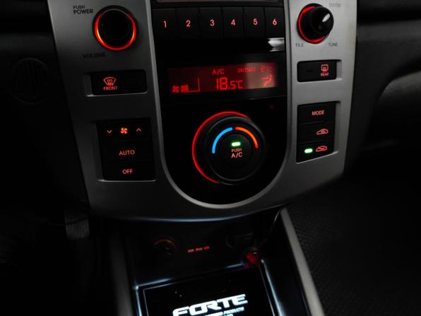 Kia Cerato II с пробегом 2009 года, цена 420 000 рублей, 387827 км, седан, Автокод Объявления