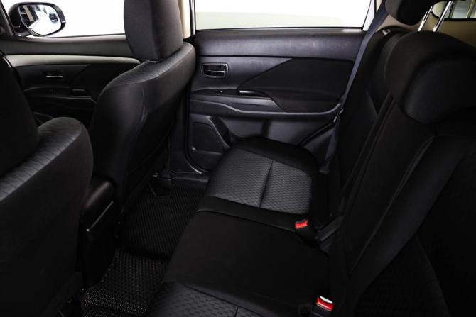 Mitsubishi Outlander III Рестайлинг 2 с пробегом 2015 года, цена 1 759 000 рублей, 153088 км, внедорожник, Автокод Объявления