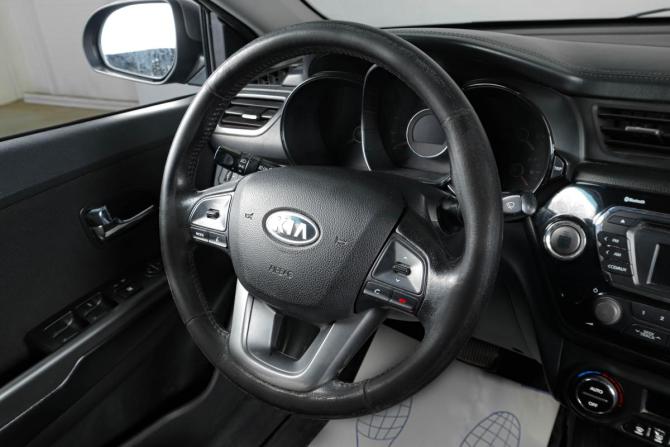 Kia Rio III с пробегом 2012 года, цена 999 000 рублей, 176000 км, седан, Автокод Объявления