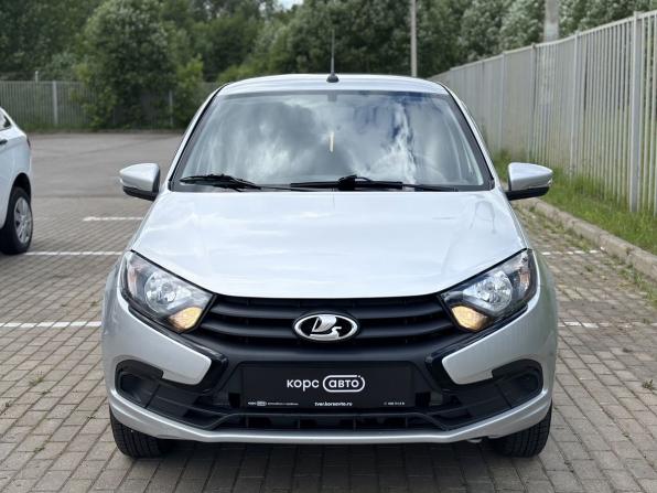Lada (ВАЗ) Granta I Рестайлинг с пробегом 2022 года, цена 719 000 рублей, 49000 км, лифтбек, Автокод Объявления