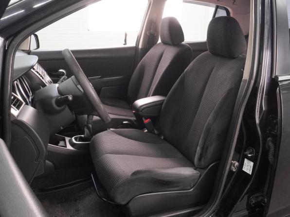 Nissan Tiida I Рестайлинг с пробегом 2010 года, цена 689 000 рублей, 201770 км, седан, Автокод Объявления