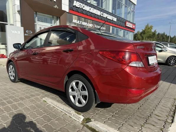 Hyundai Solaris I с пробегом 2013 года, цена 635 120 рублей, 112950 км, седан, Автокод Объявления