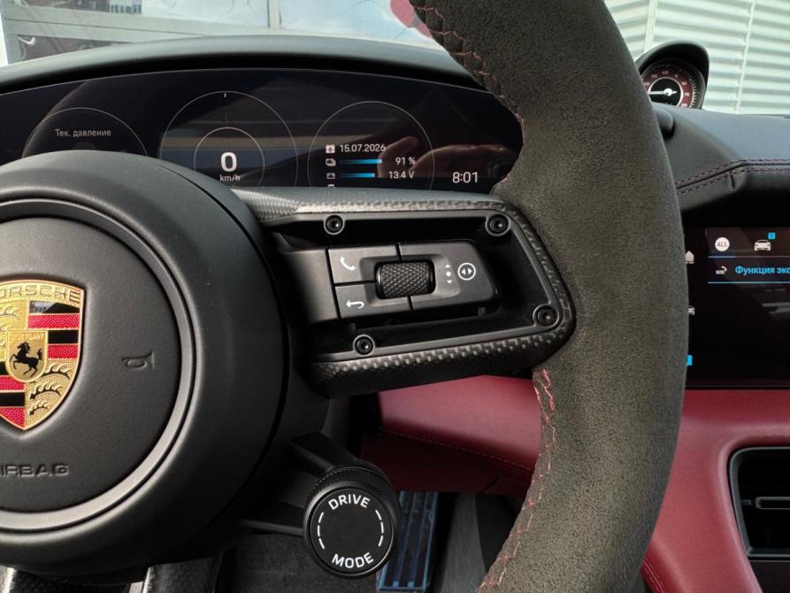 Porsche Taycan I Иркутск  - изображение 19