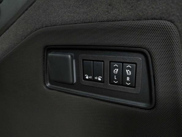 Cadillac Escalade V с пробегом 2023 года, цена 11 055 000 рублей, 49107 км, внедорожник, Автокод Объявления