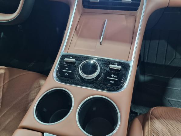 Geely Galaxy L6 с пробегом 2025 года, цена 2 770 000 рублей, 12900 км, седан, Автокод Объявления