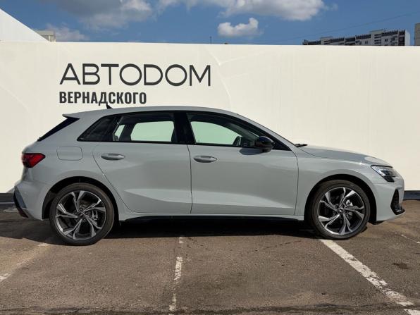 Audi A3 IV (8Y) Рестайлинг с пробегом 2025 года, цена 3 972 000 рублей, 41 км, хэтчбек, Автокод Объявления