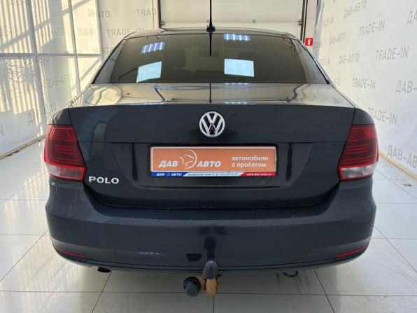 Volkswagen Polo V Рестайлинг с пробегом 2017 года, цена 970 000 рублей, 161000 км, седан, Автокод Объявления