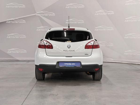 Renault Megane III с пробегом 2012 года, цена 660 000 рублей, 270000 км, хэтчбек, Автокод Объявления