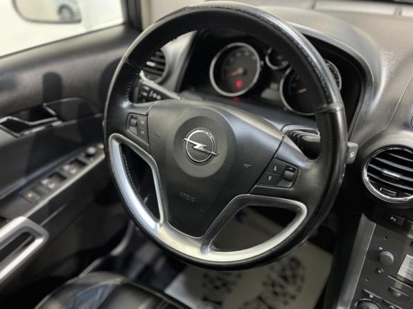 Opel Antara I Рестайлинг с пробегом 2014 года, цена 1 215 000 рублей, 114640 км, внедорожник, Автокод Объявления
