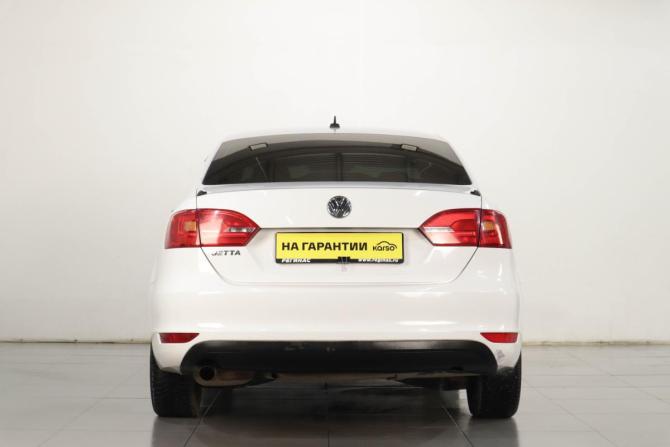Volkswagen Jetta VI Рестайлинг с пробегом 2014 года, цена 1 019 000 рублей, 220000 км, седан, Автокод Объявления