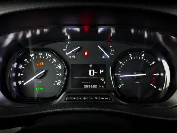 Peugeot Traveller I с пробегом 2022 года, цена 3 650 000 рублей, 69662 км, минивэн, Автокод Объявления