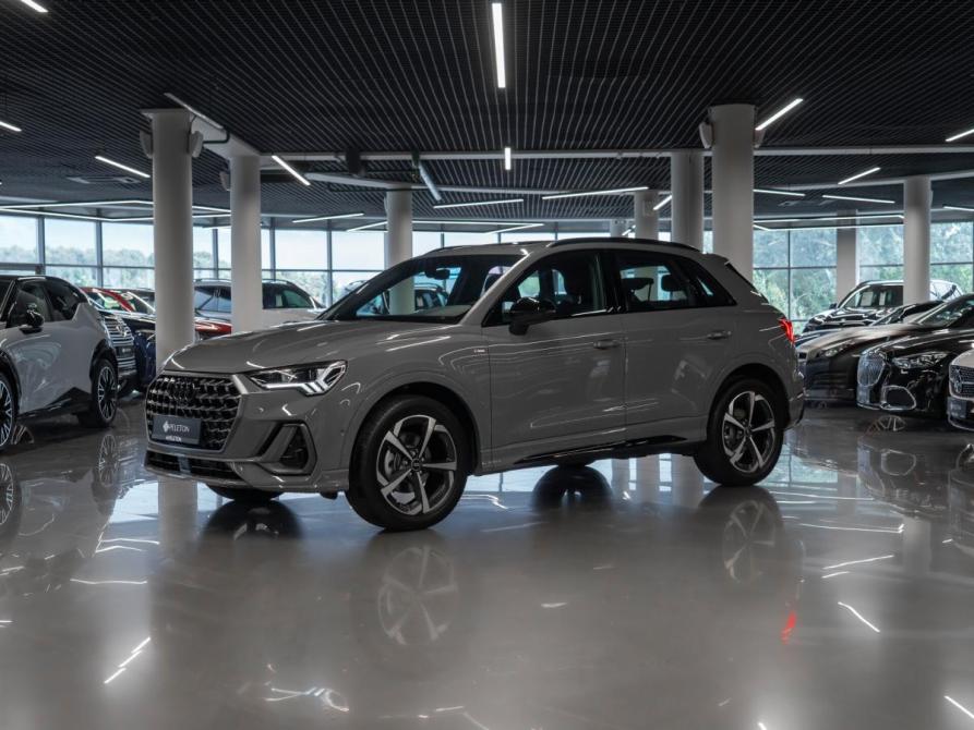 Audi Q3 II (F3) Москва  - изображение 1