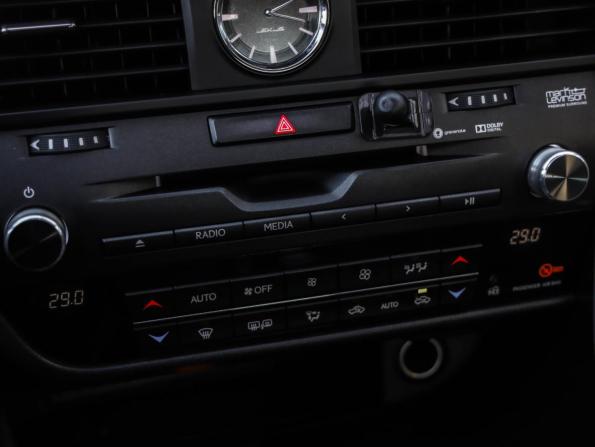 Lexus RX IV с пробегом 2016 года, цена 3 049 000 рублей, 214366 км, внедорожник, Автокод Объявления