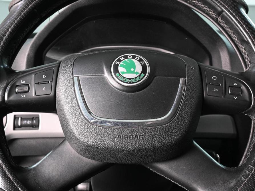 Skoda Octavia II (A5) Рестайлинг Ростов-на-Дону  - изображение 12