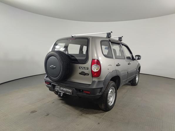 Chevrolet Niva I Рестайлинг с пробегом 2013 года, цена 510 000 рублей, 102400 км, внедорожник, Автокод Объявления