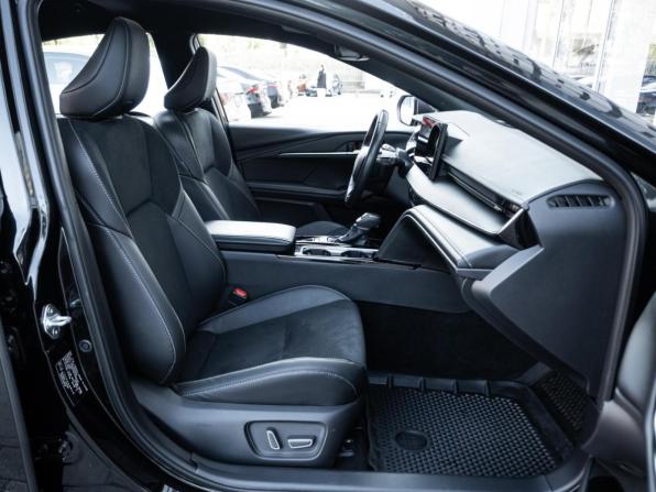 Toyota Camry IX (XV80) China Market с пробегом 2025 года, цена 3 658 000 рублей, 49542 км, седан, Автокод Объявления