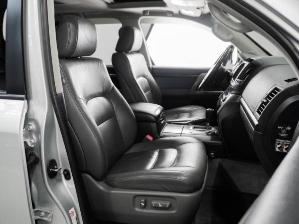 Toyota Land Cruiser 200 Series с пробегом 2010 года, цена 2 899 000 рублей, 206856 км, внедорожник, Автокод Объявления