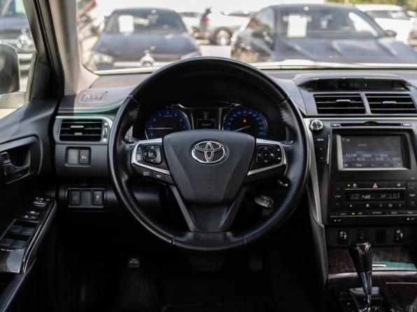 Toyota Camry VII (XV50) Рестайлинг с пробегом 2015 года, цена 1 949 000 рублей, 209887 км, седан, Автокод Объявления