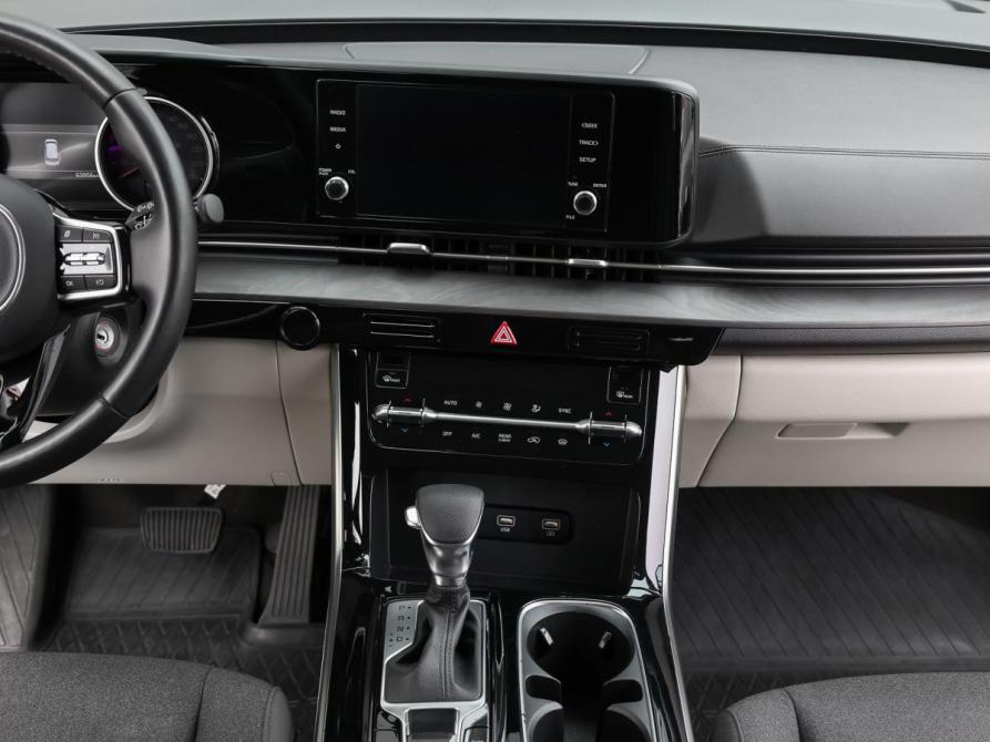 Kia Carnival IV Москва  - изображение 17