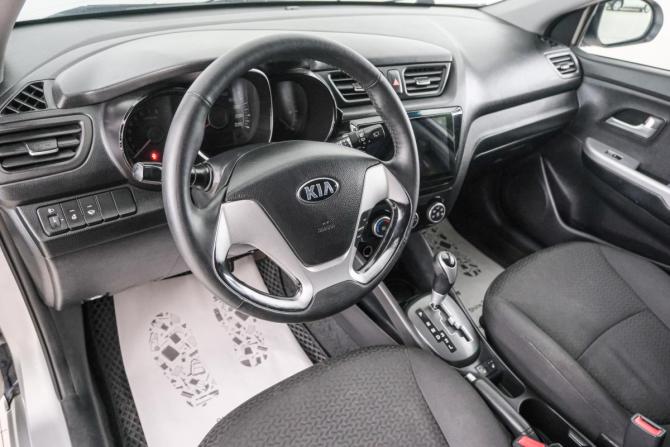 Kia Rio III с пробегом 2015 года, цена 799 000 рублей, 254000 км, хэтчбек, Автокод Объявления