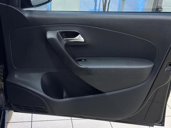 Volkswagen Polo V с пробегом 2012 года, цена 770 000 рублей, 175000 км, седан, Автокод Объявления