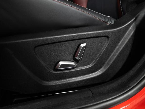 Geely Coolray I Рестайлинг с пробегом 2024 года, цена 2 289 000 рублей, 11581 км, внедорожник, Автокод Объявления
