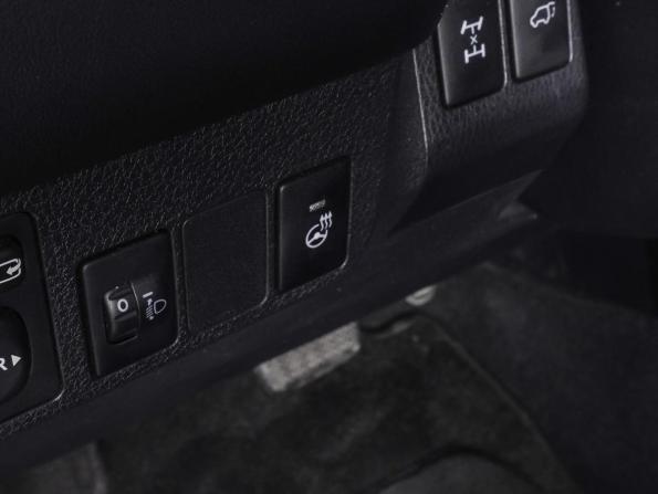 Toyota RAV4 IV (XA40) Рестайлинг с пробегом 2017 года, цена 2 180 000 рублей, 184695 км, внедорожник, Автокод Объявления