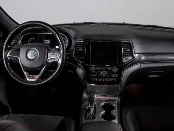 Jeep Grand Cherokee IV (WK2) Рестайлинг с пробегом 2021 года, цена 4 702 500 рублей, 84391 км, внедорожник, Автокод Объявления
