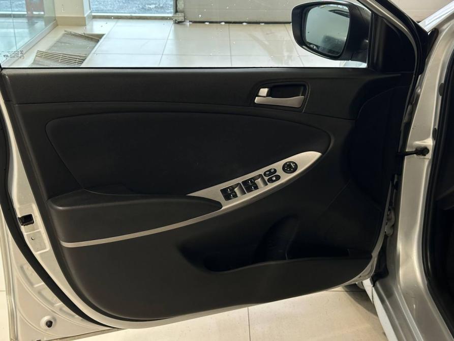 Hyundai Solaris I Рестайлинг Тверь  - изображение 9