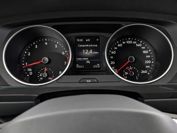 Volkswagen Tiguan II Рестайлинг с пробегом 2021 года, цена 3 630 000 рублей, 51800 км, внедорожник, Автокод Объявления