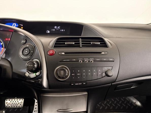 Honda Civic VIII с пробегом 2007 года, цена 799 000 рублей, 127653 км, хэтчбек, Автокод Объявления