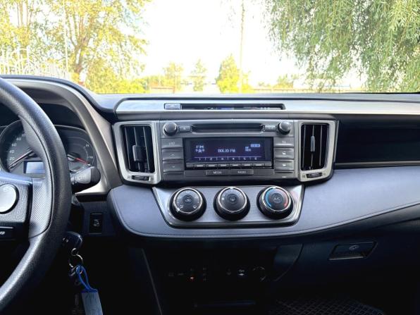Toyota Camry VII (XV50) Рестайлинг 2 с пробегом 2018 года, цена 2 250 000 рублей, 174296 км, седан, Автокод Объявления