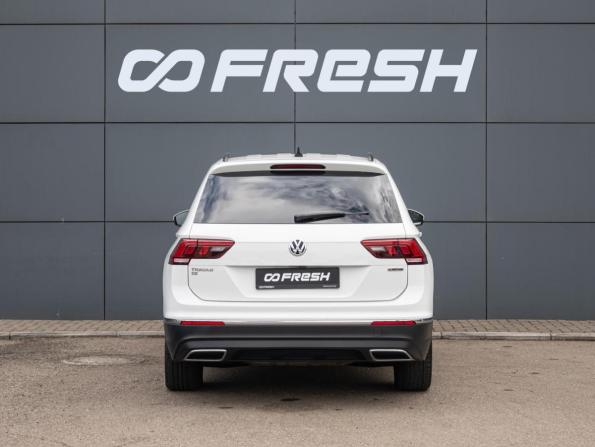 Volkswagen Tiguan II с пробегом 2020 года, цена 2 930 000 рублей, 112359 км, внедорожник, Автокод Объявления