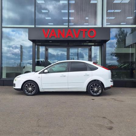 Ford Focus II с пробегом 2007 года, цена 435 000 рублей, 178187 км, хэтчбек, Автокод Объявления