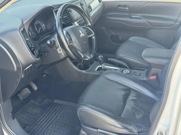 Mitsubishi Outlander III с пробегом 2012 года, цена 1 340 000 рублей, 172646 км, внедорожник, Автокод Объявления