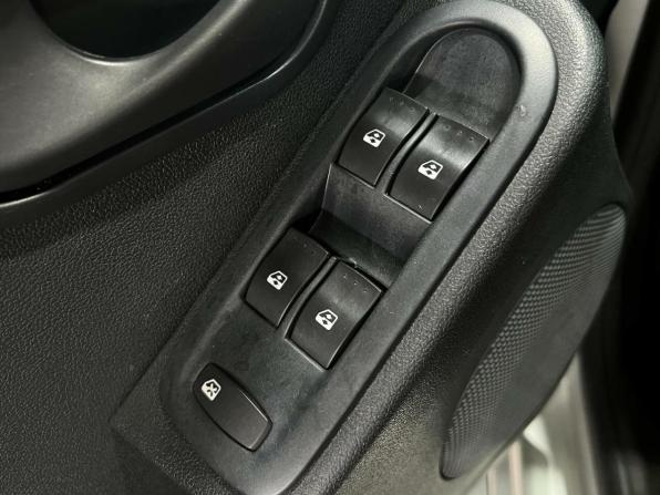 Renault Duster I с пробегом 2014 года, цена 1 165 000 рублей, 84369 км, внедорожник, Автокод Объявления