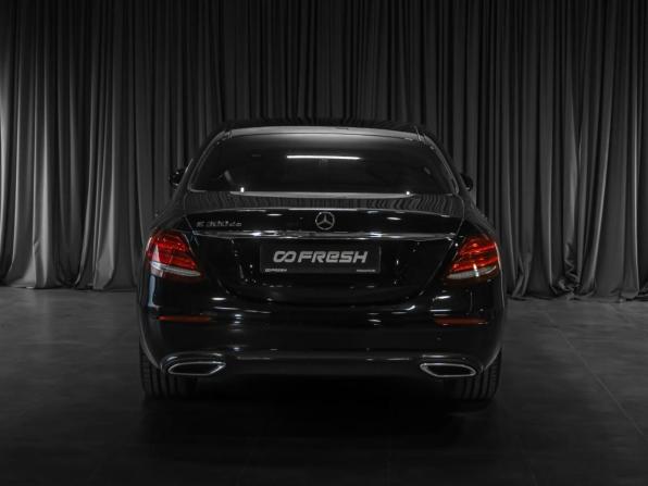 Mercedes-Benz E-Класс V (W213 S213 C238) с пробегом 2019 года, цена 3 299 000 рублей, 155759 км, седан, Автокод Объявления
