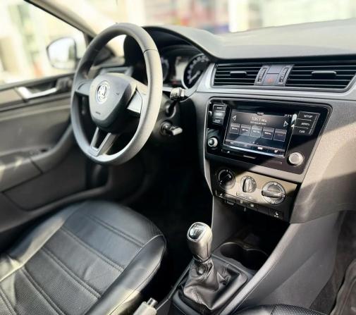 Skoda Rapid I Рестайлинг с пробегом 2019 года, цена 1 290 000 рублей, 82953 км, лифтбек, Автокод Объявления