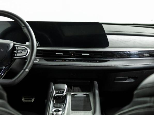 Chery Arrizo 8 с пробегом 2023 года, цена 1 799 700 рублей, 58074 км, седан, Автокод Объявления