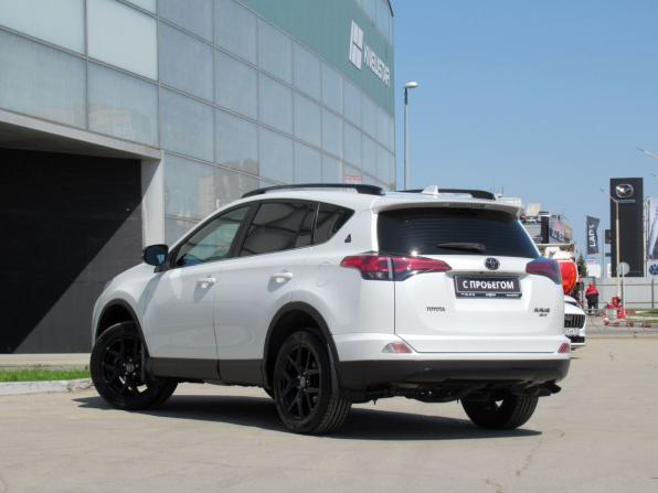 Toyota RAV4 IV (XA40) Рестайлинг с пробегом 2018 года, цена 2 980 000 рублей, 119885 км, внедорожник, Автокод Объявления