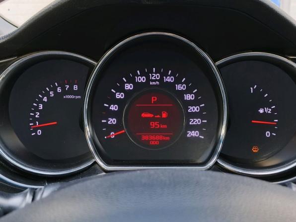 Kia Ceed II Рестайлинг с пробегом 2017 года, цена 999 000 рублей, 383512 км, универсал, Автокод Объявления