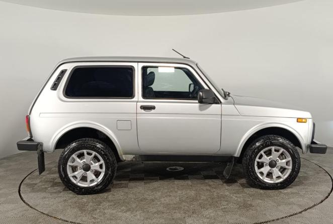 Lada (ВАЗ) Niva Legend с пробегом 2022 года, цена 810 000 рублей, 24024 км, внедорожник, Автокод Объявления