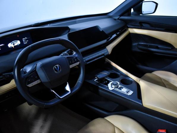 Changan UNI-V I с пробегом 2022 года, цена 1 790 000 рублей, 134695 км, лифтбек, Автокод Объявления