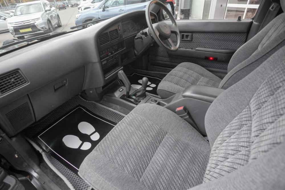 Toyota Hilux Surf II Рестайлинг Иркутск  - изображение 16
